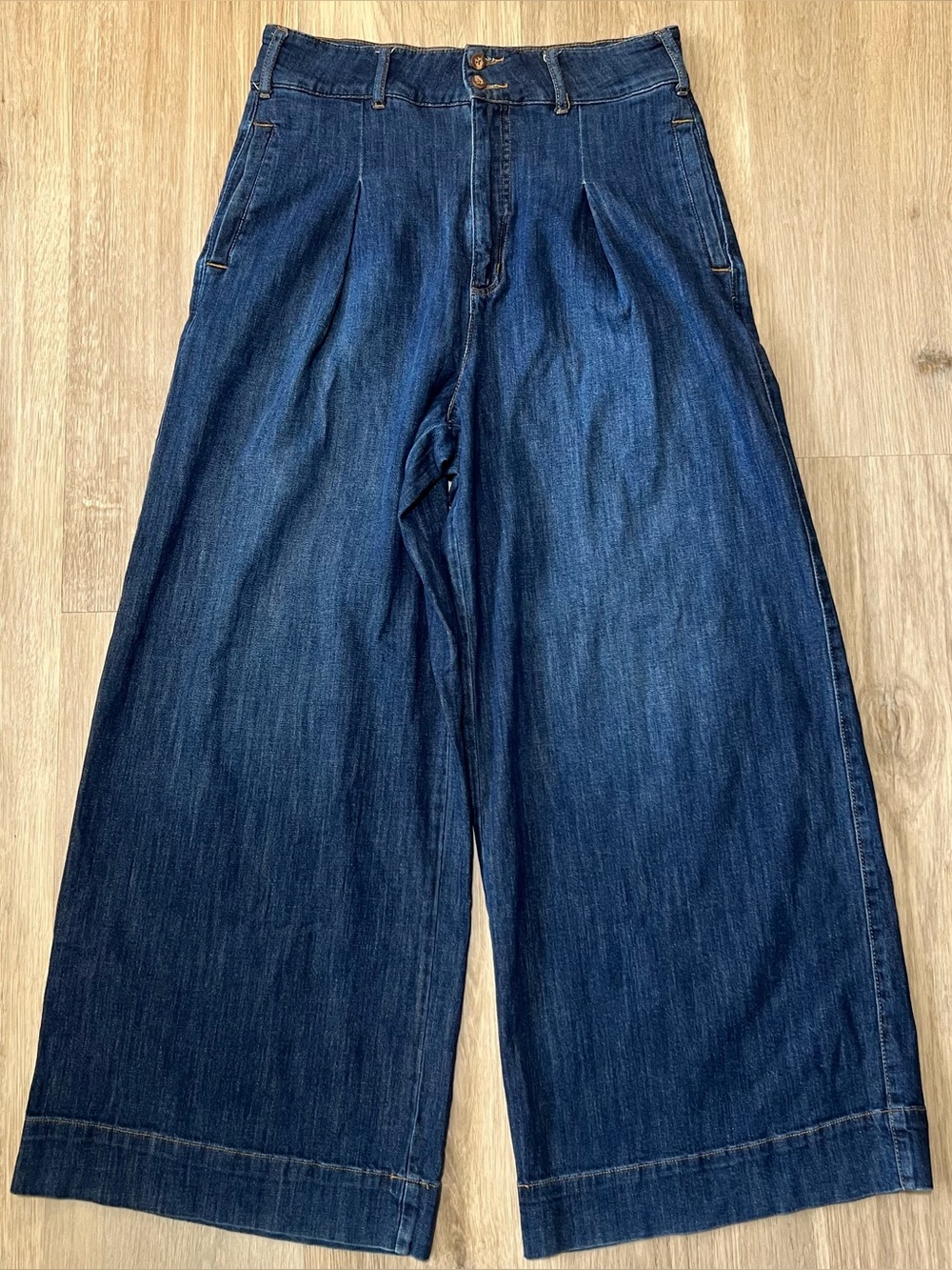 Anthropologie Pilcro high rise wide leg relaxed jeans size 32
